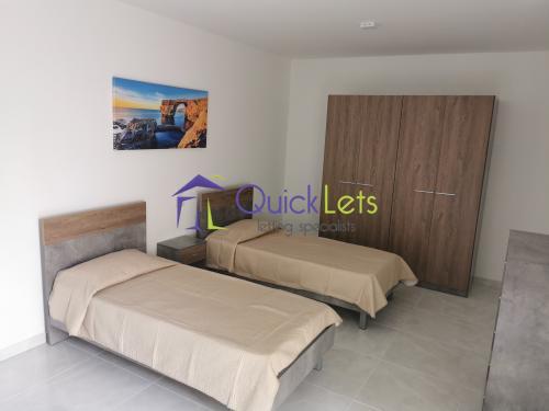 Rooms in Marsaskala - Image 6