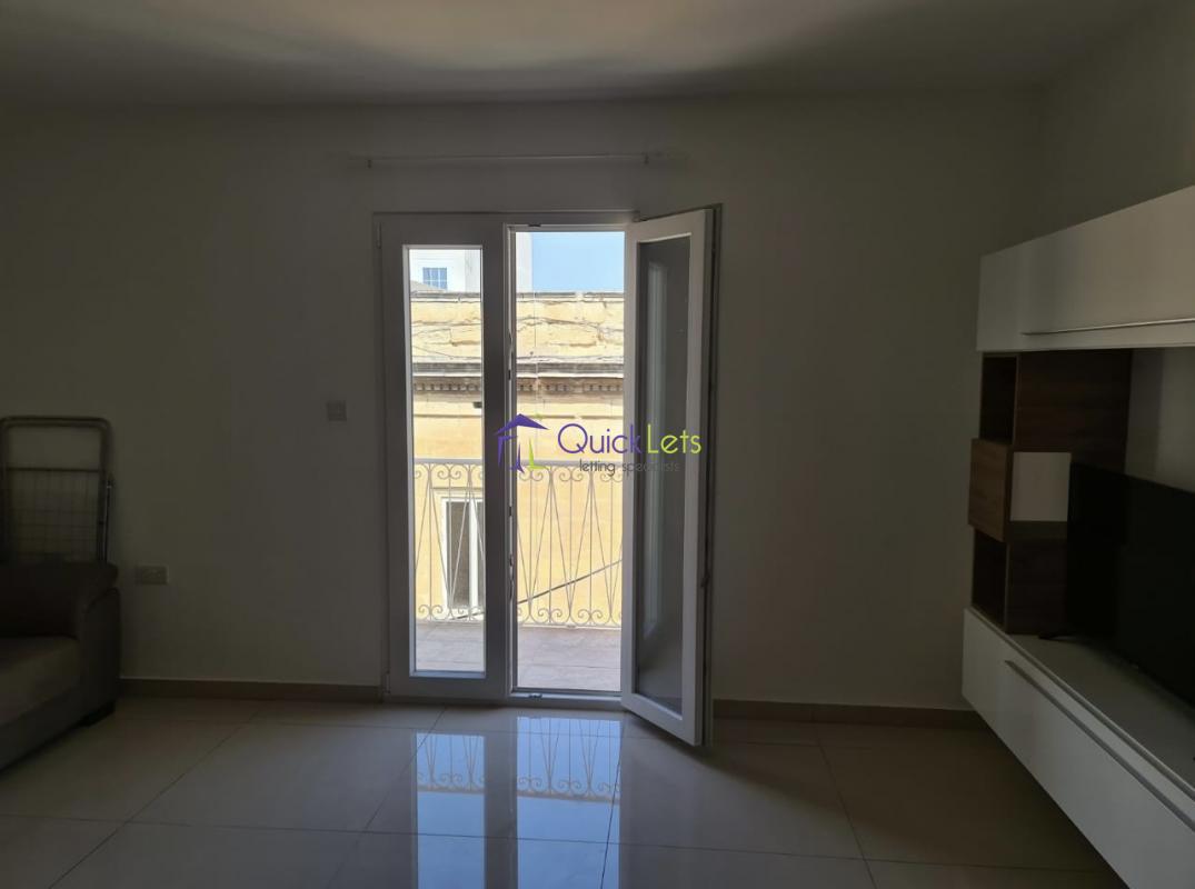 Apartments in Hamrun - Image 4