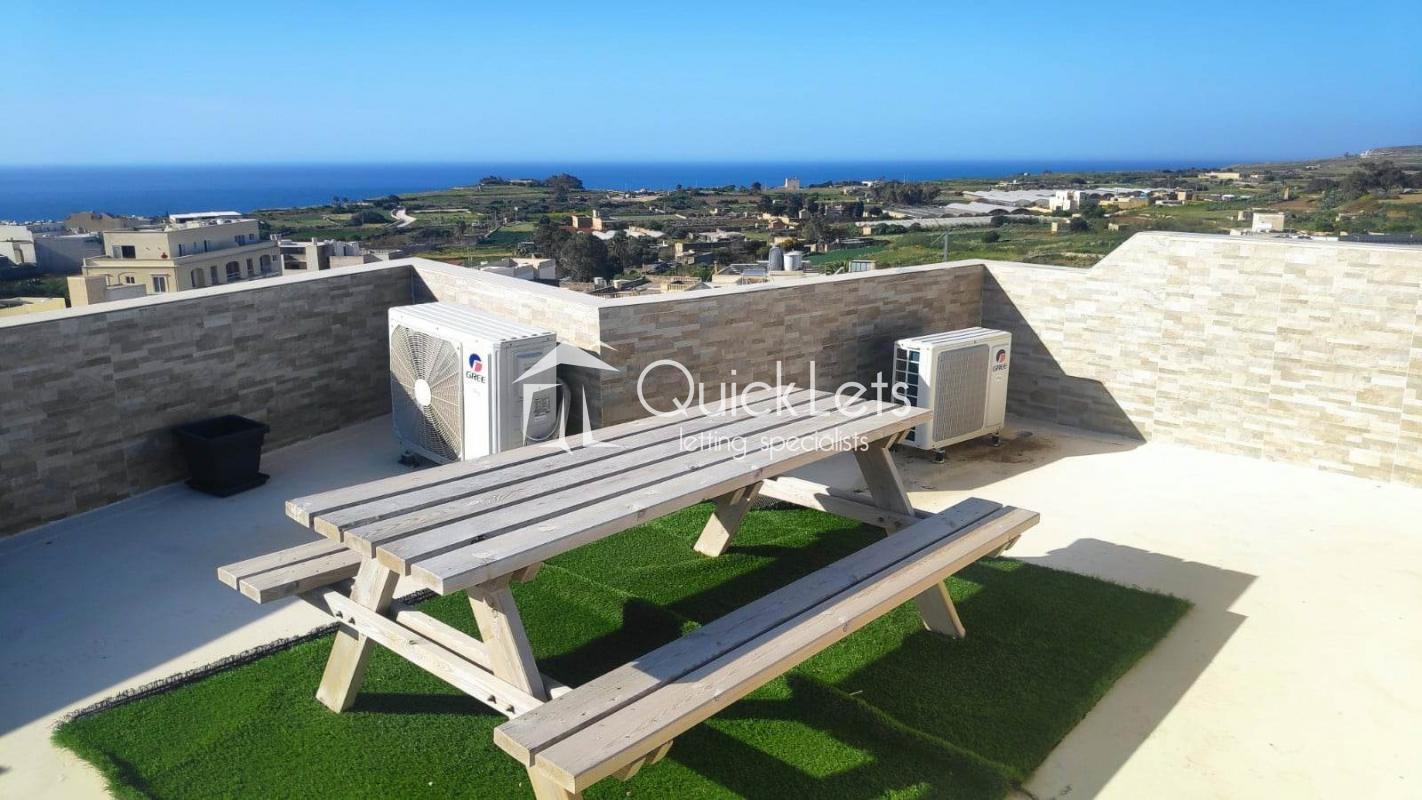 Property in Gozo - Ghajnsielem