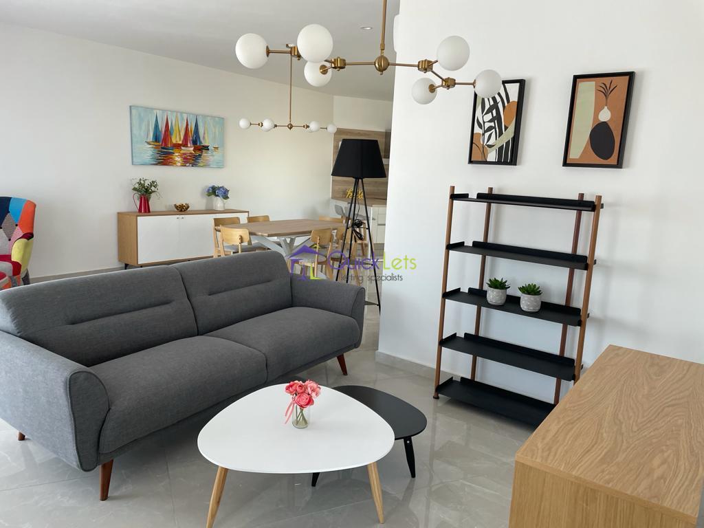 Property in Qawra