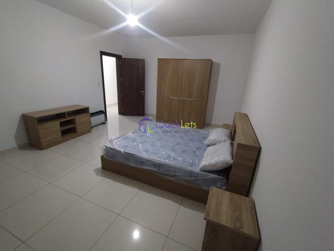 Apartments in Luqa - Image 5