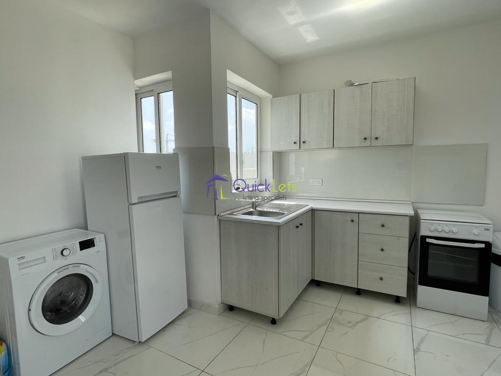 Penthouses in Gzira - Image 4