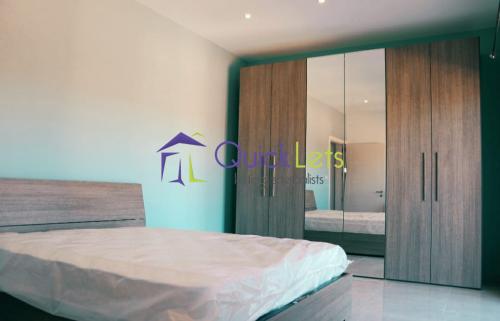 Penthouses in Xemxija - Image 3
