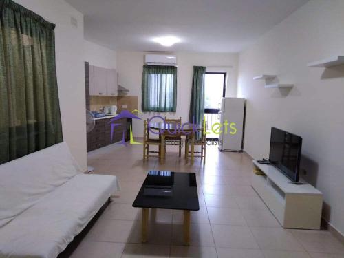 Apartments in Gudja - Image 2