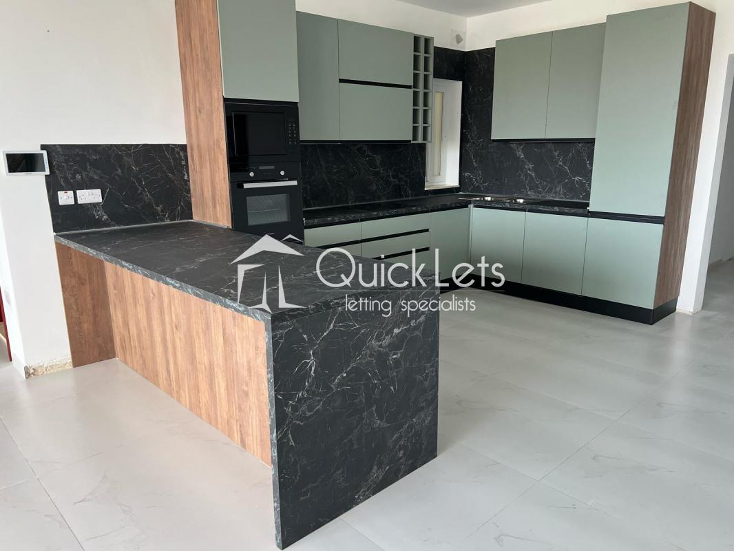 Apartments in Luqa - Image 2