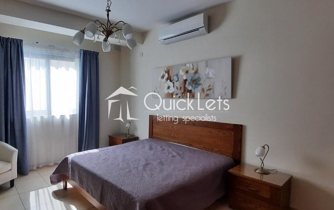 Apartments in Xemxija - Image 3