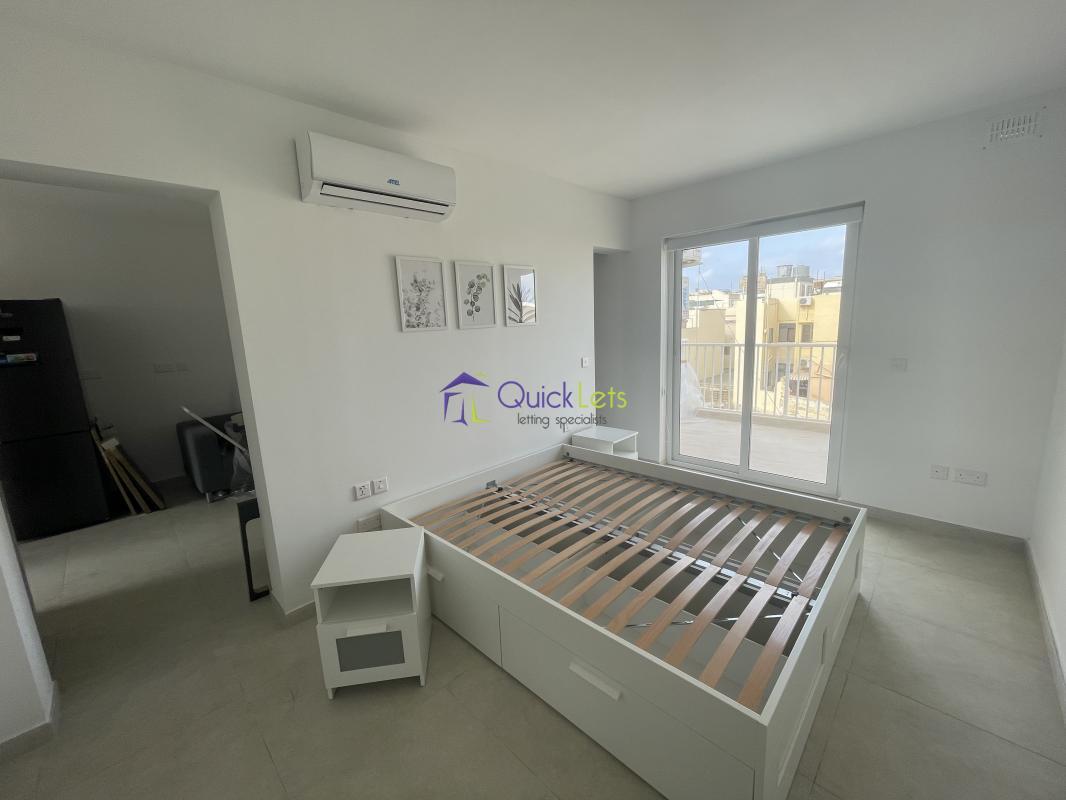 Penthouses in Santa Venera - Image 4