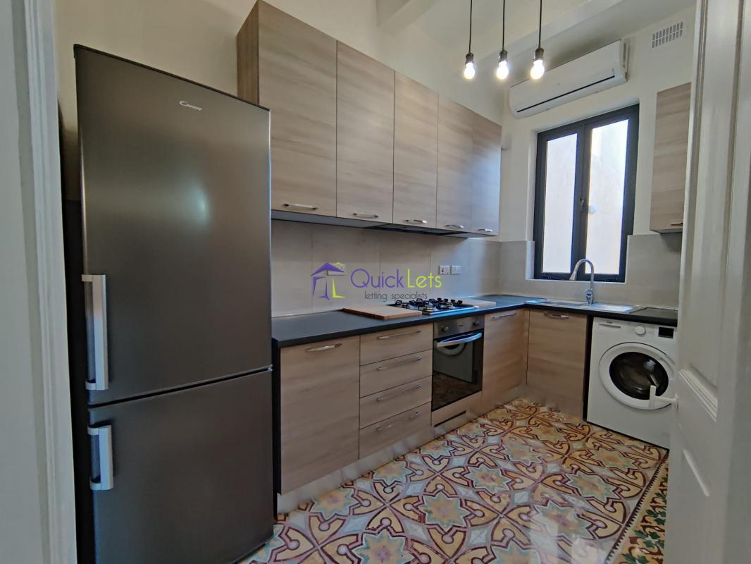Townhouses in Qormi - Image 3