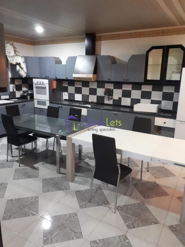 Property in Zabbar