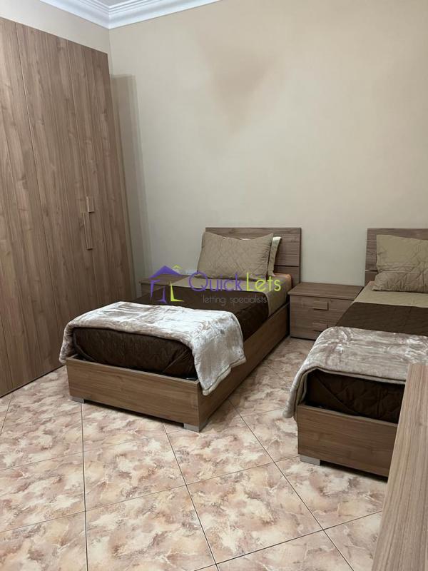 Apartments in Paola - Image 5