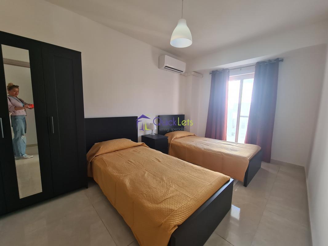 Apartments in Gzira - Image 6