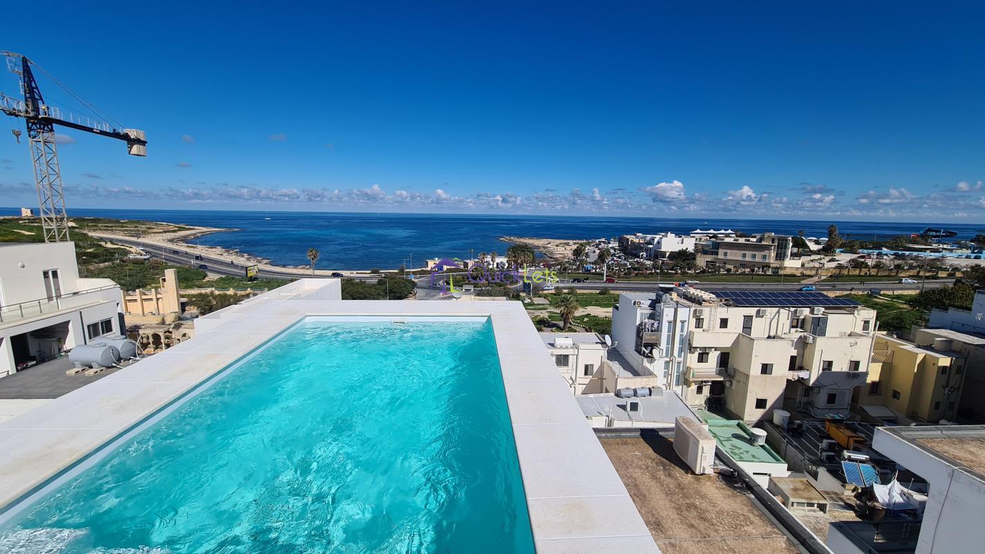 Property in Bahar ic-Caghaq