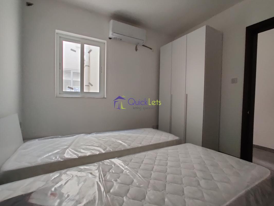 Apartments in Paola - Image 4