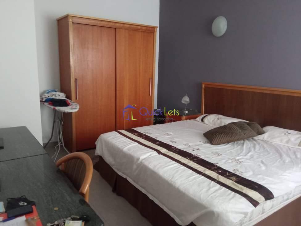 Apartments in Gzira - Image 4