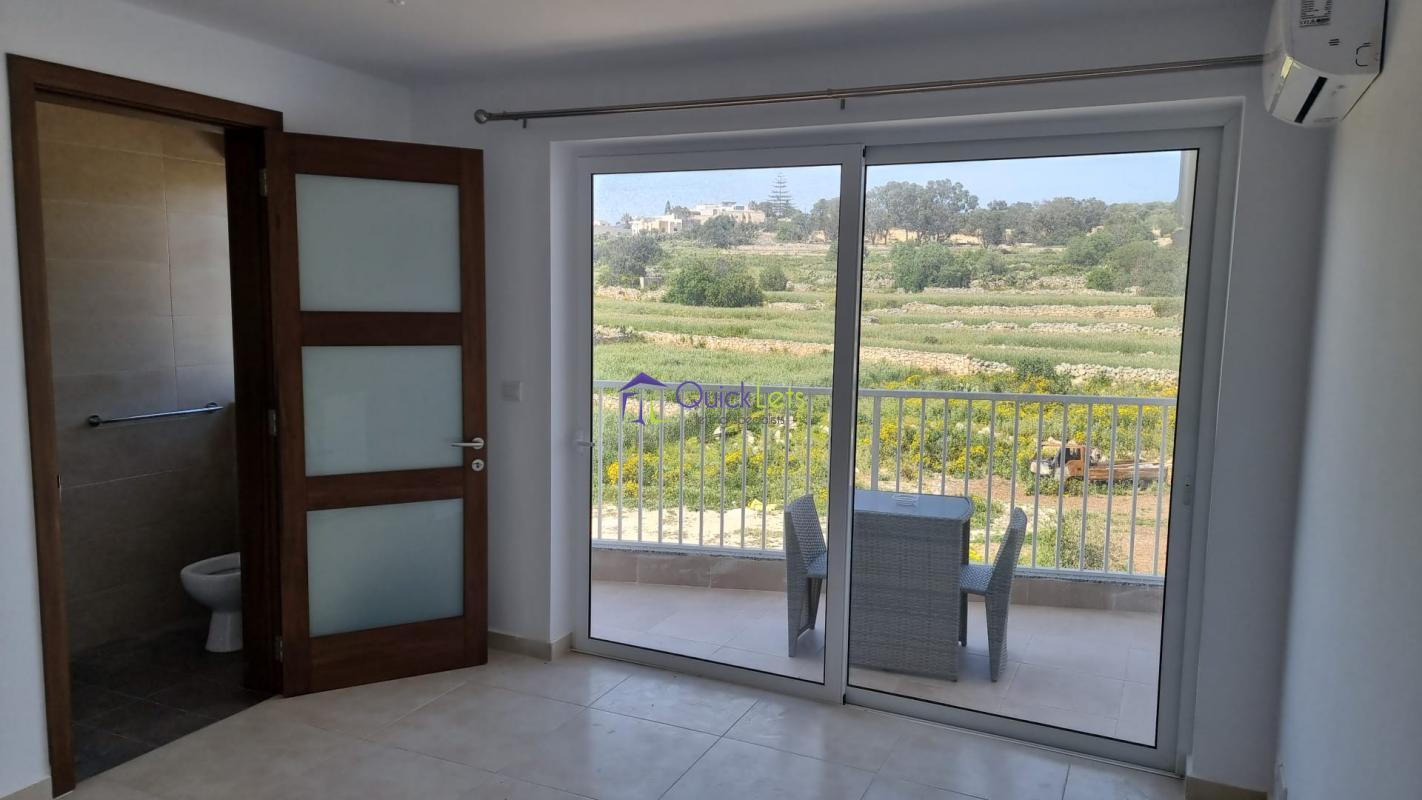 Property in Iklin