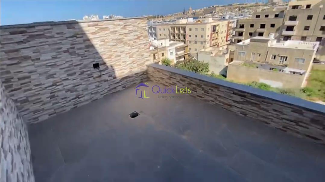 Property in Ta' Xbiex