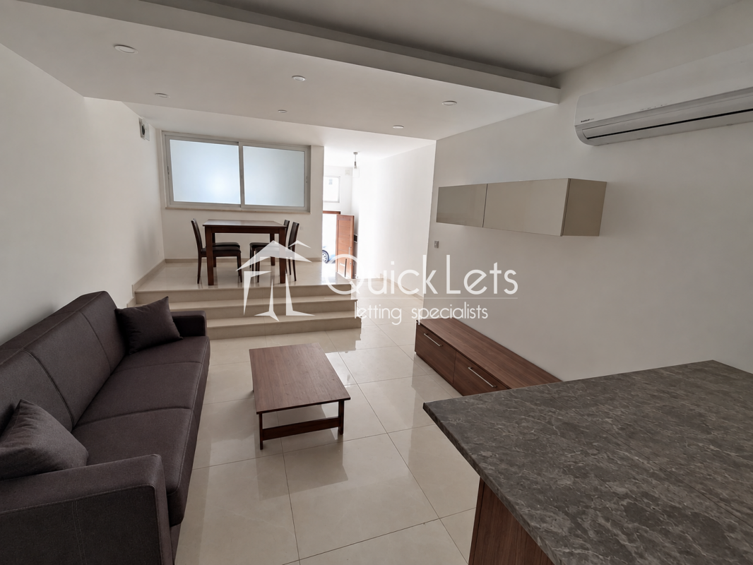 Property in Zebbug