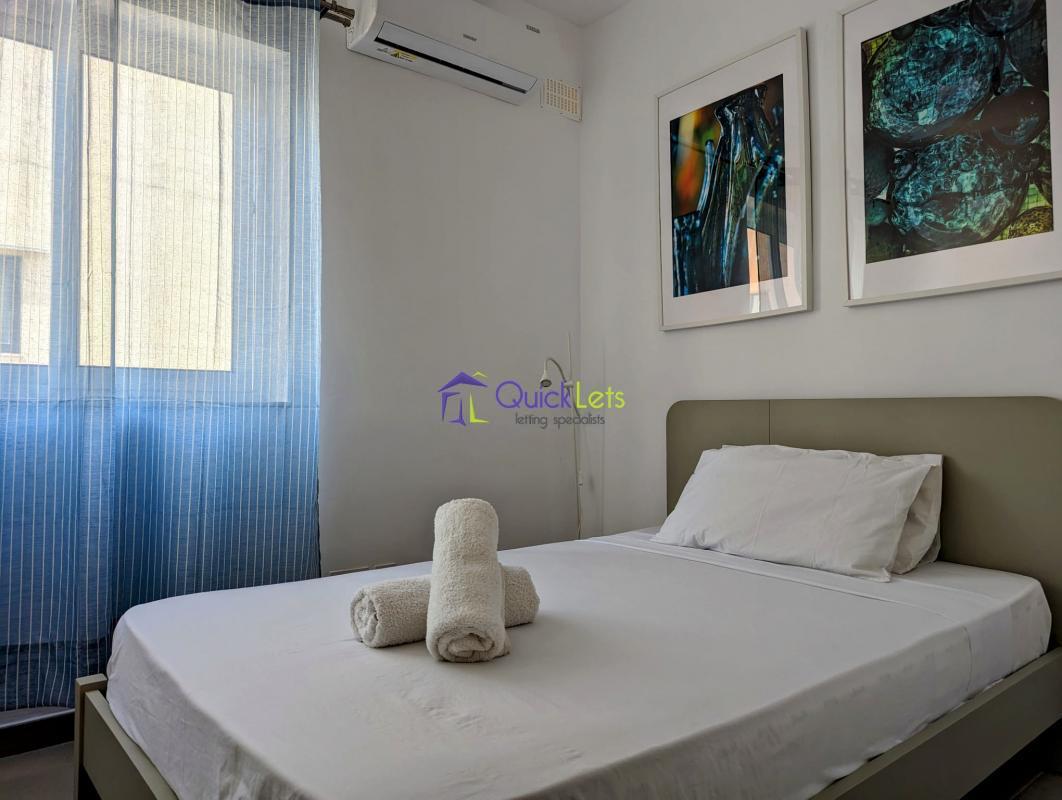 Apartments in Pembroke - Image 3