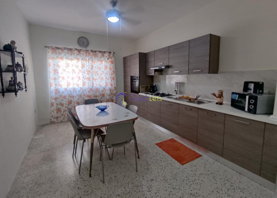 Property in Zabbar
