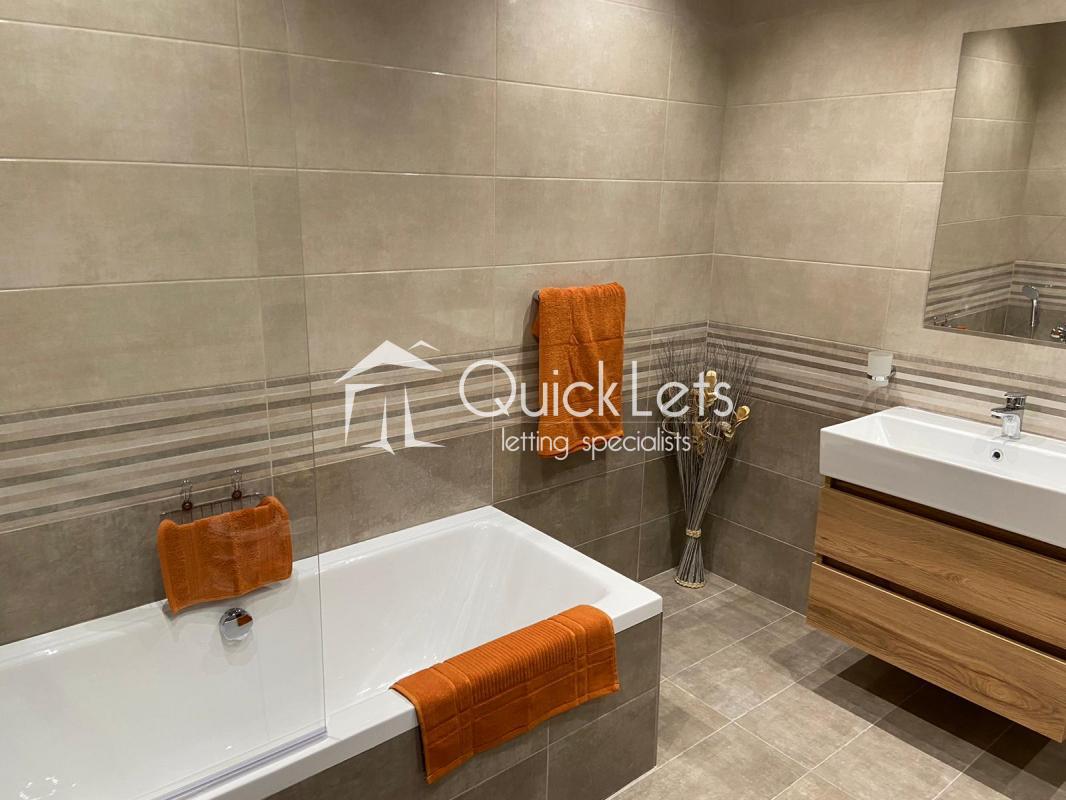 Apartments in Gzira - Image 3