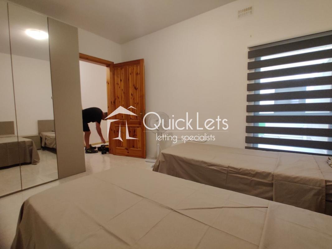 Apartments in Paola - Image 6