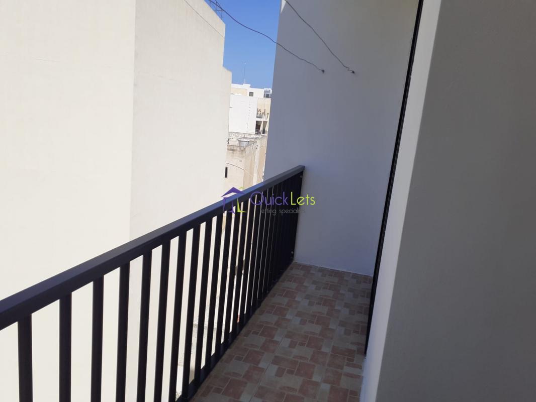 Apartments in Bugibba - Image 2