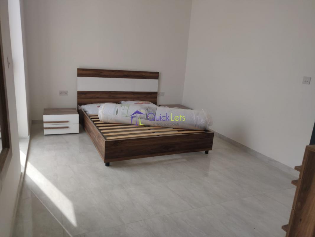 Penthouses in Paola - Image 3