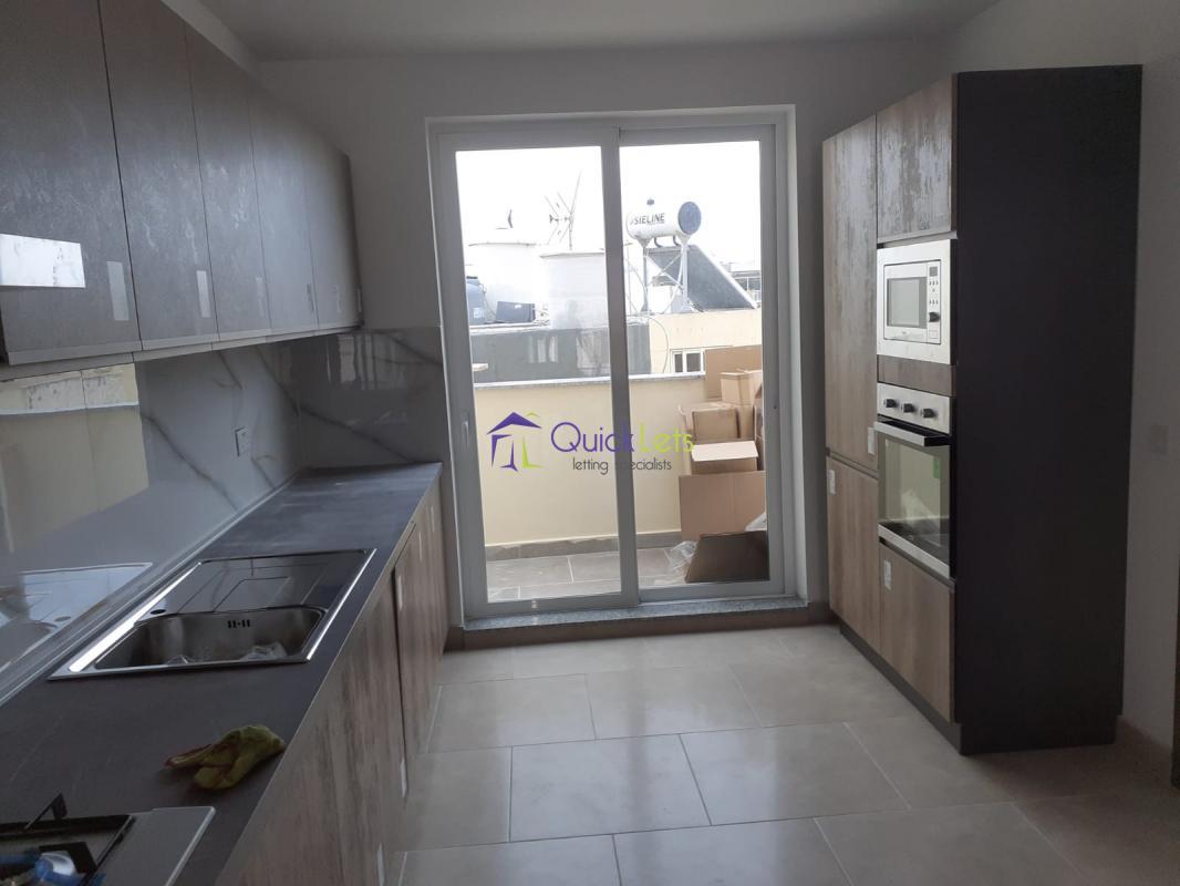 Penthouses in Santa Venera - Image 4