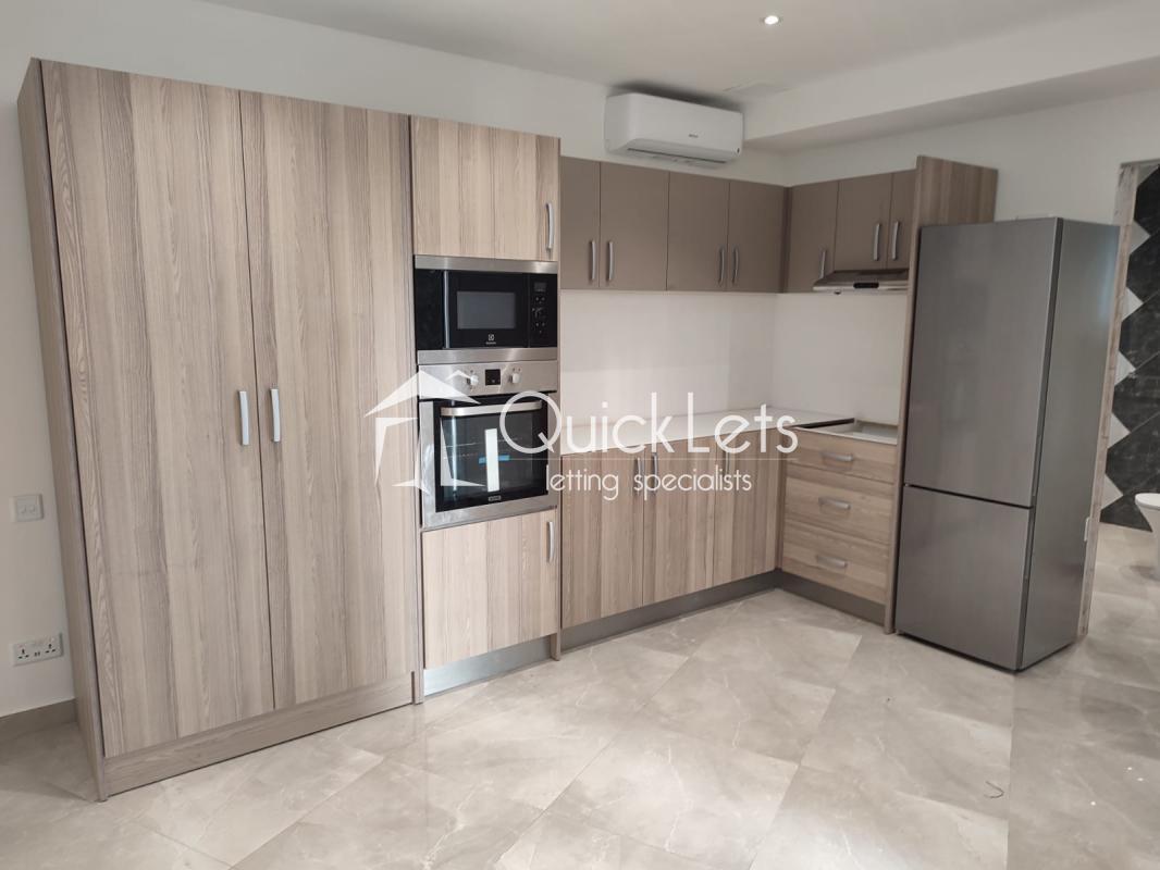Studio Apartments in Swieqi - Image 2