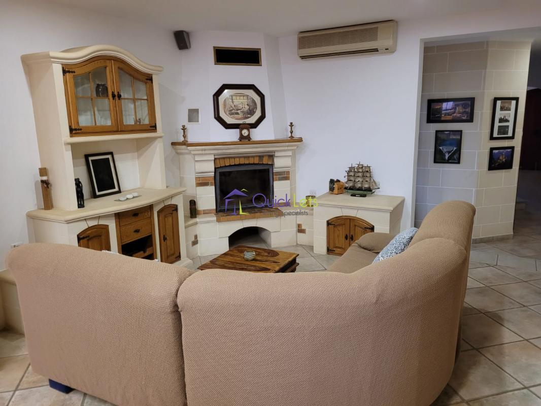 Terraced Houses in Mgarr - Image 3