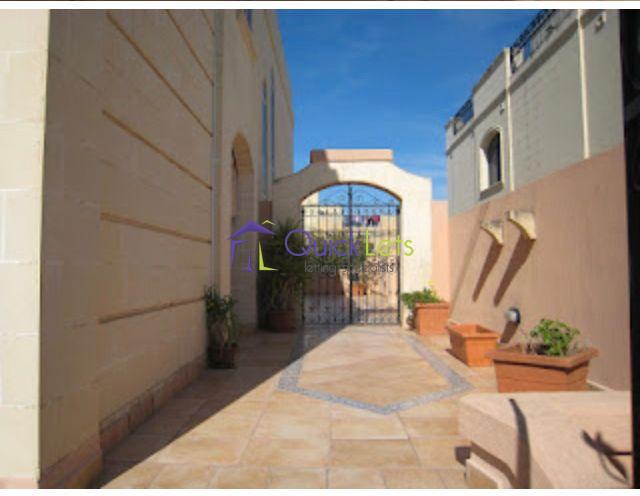 Semi Detached Villa  in Ta' l-ibragg - Image 3