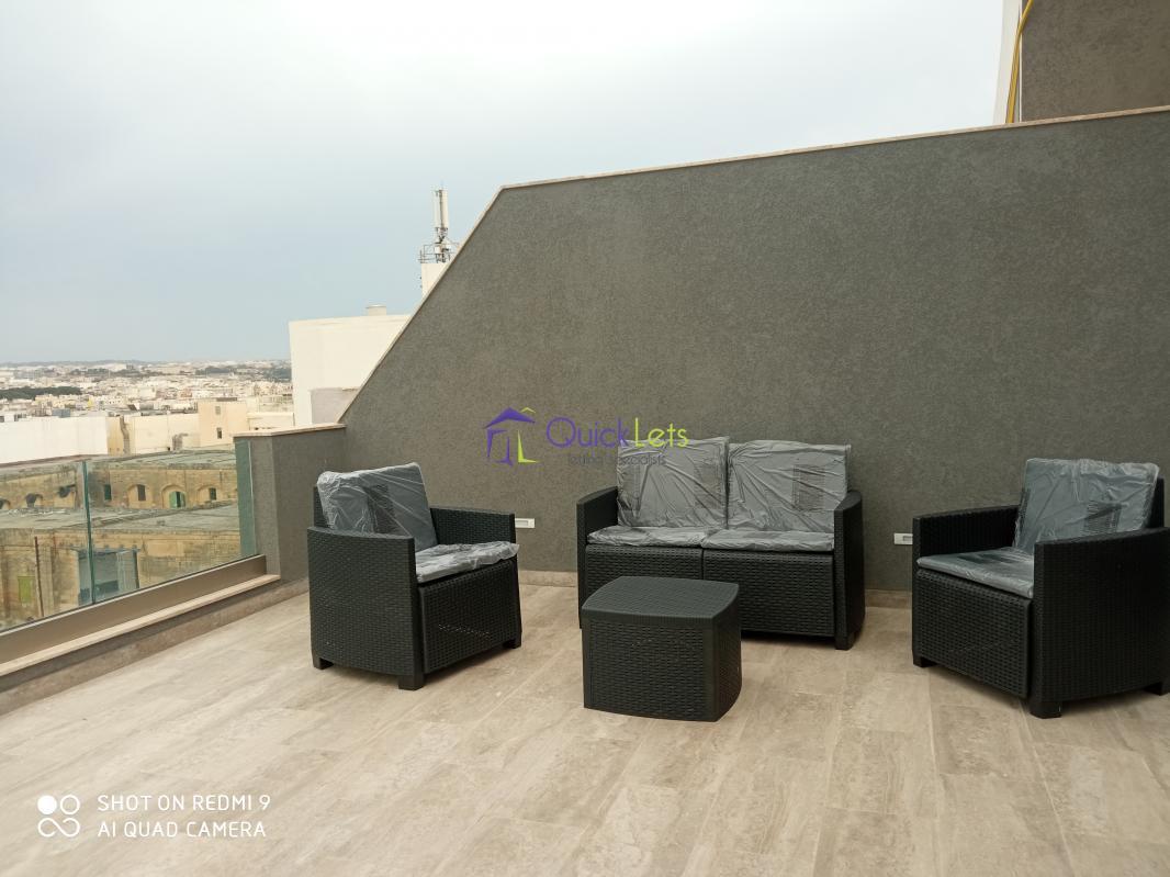 Penthouses in Santa Venera - Image 2