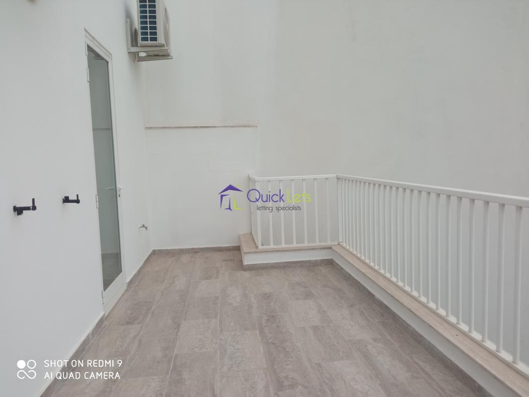 Penthouses in Santa Venera - Image 3