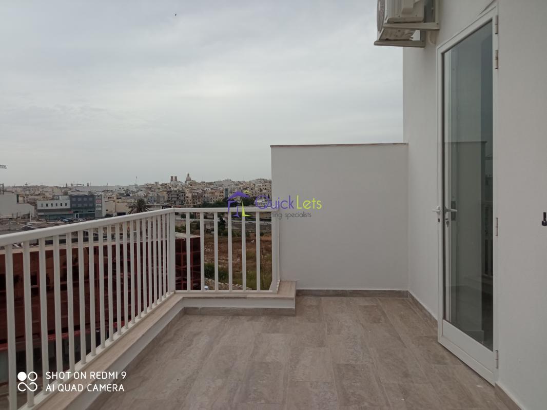 Penthouses in Santa Venera - Image 5