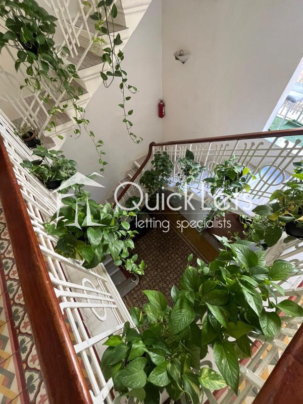 Townhouses in Sliema - Image 4