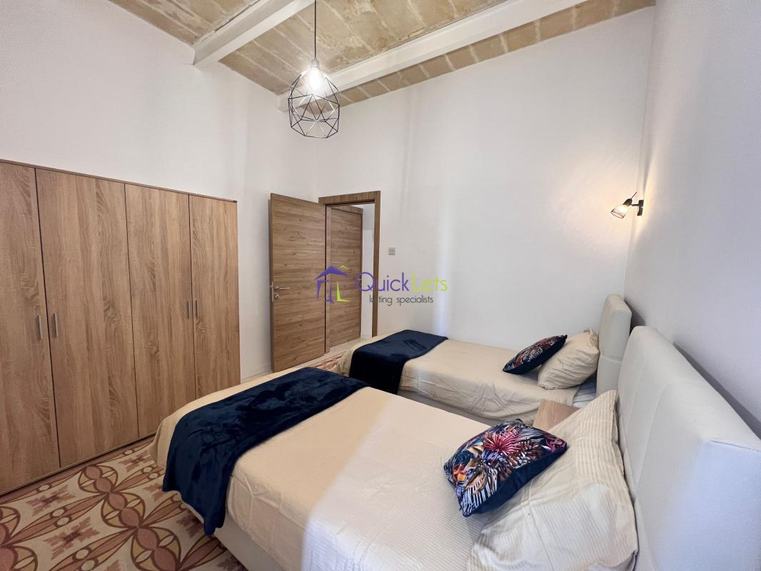 Apartments in Santa Venera - Image 2