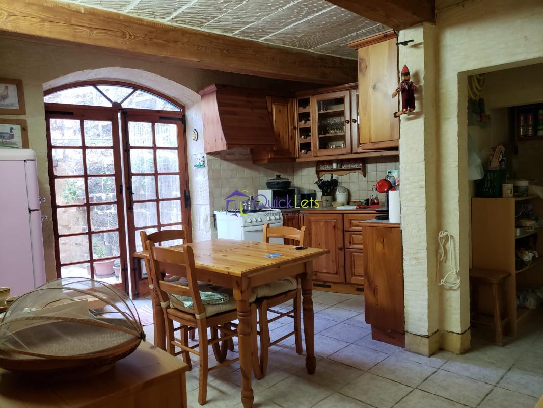 Property in Gozo - Gharb