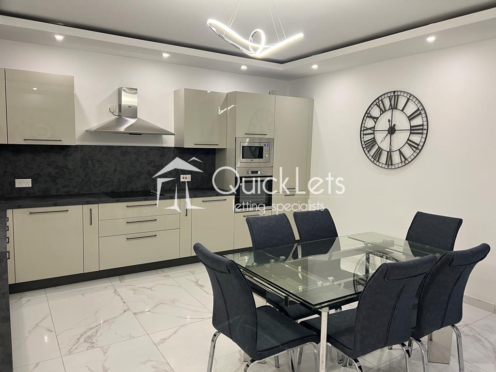 Property in Zebbug