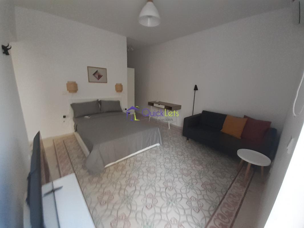 Studio Apartments in Msida - Image 4