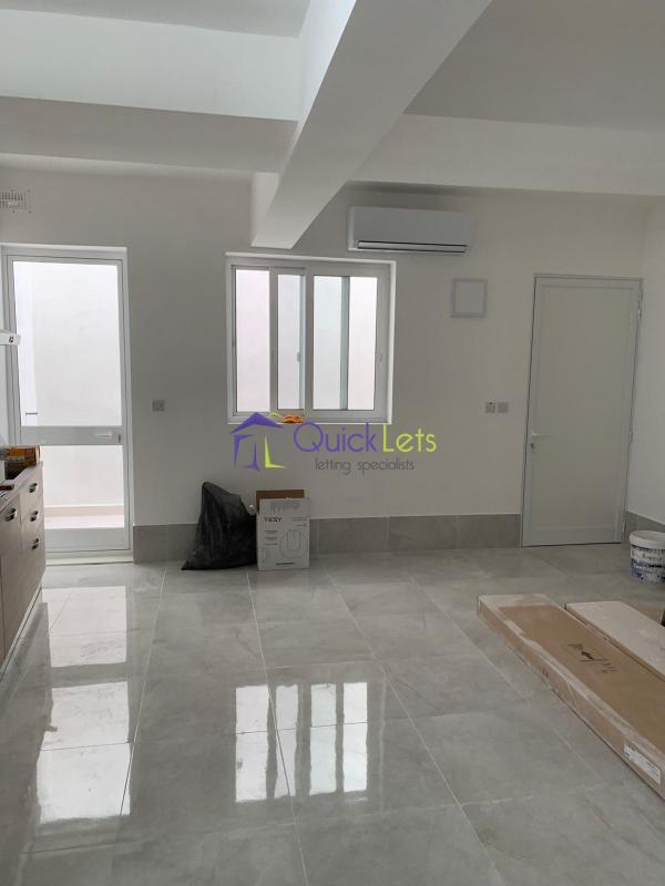Maisonettes in Luqa - Image 6