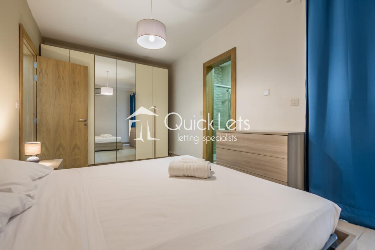 Rooms in Gzira - Image 6