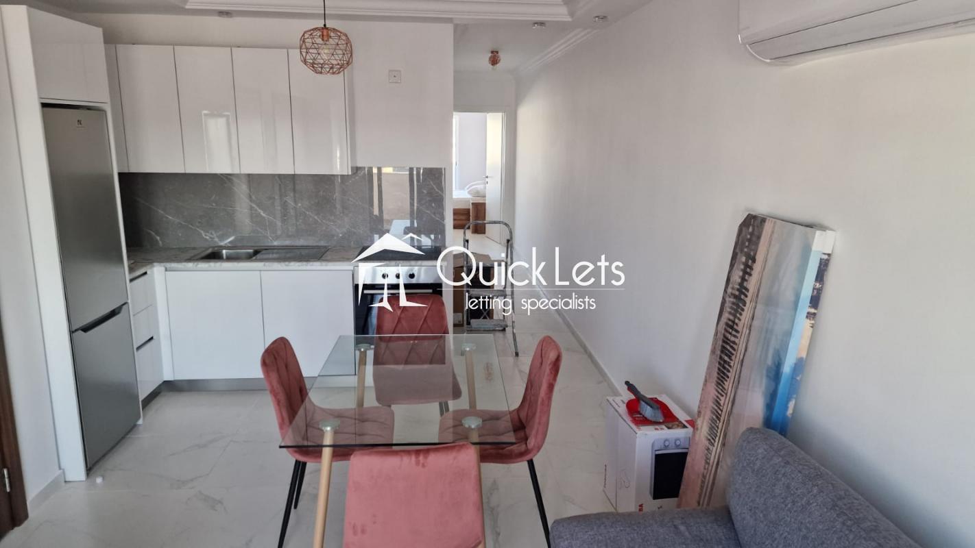 Penthouses in Santa Venera - Image 2