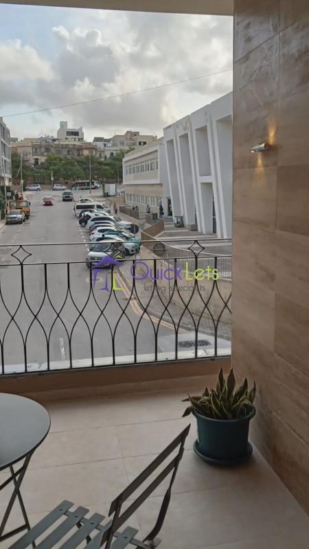 Apartments in Pembroke - Image 5