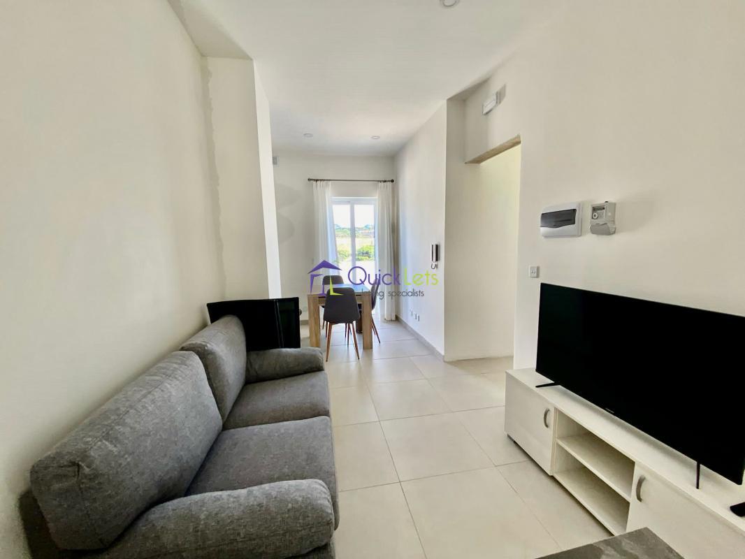 Rooms in Pieta - Image 4