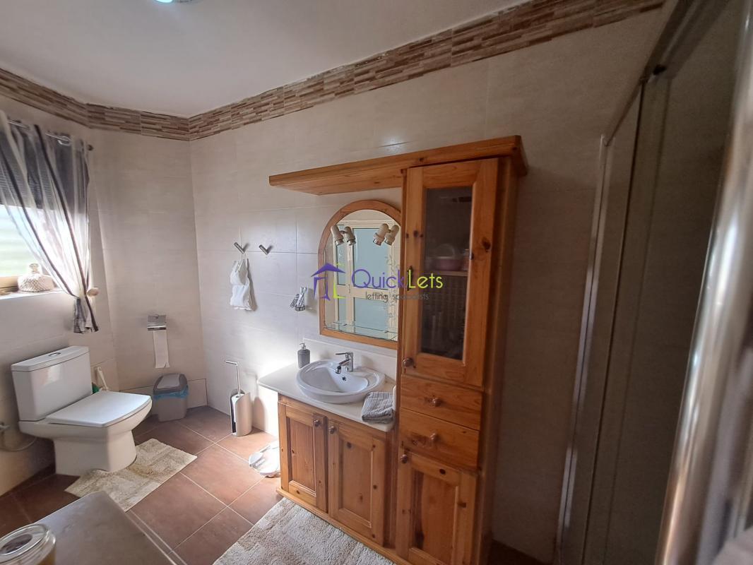 Rooms in St. Julians - Image 4