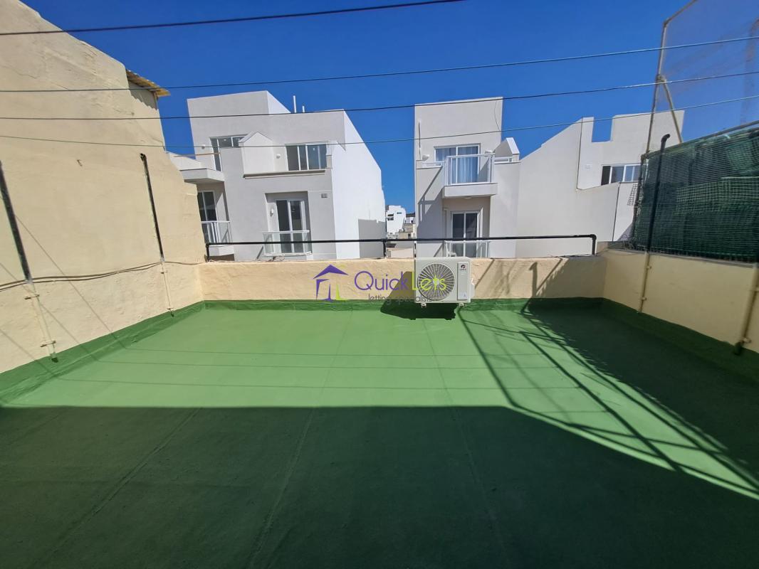 Rooms in St. Julians - Image 5