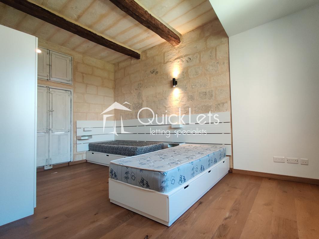 House of Character in Zebbug - Image 3