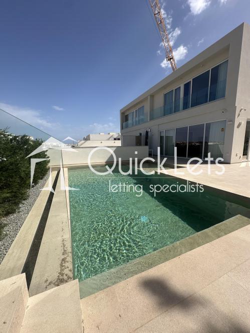 Property in Bahar ic-Caghaq