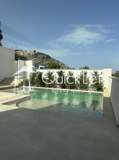 Property in Bahar ic-Caghaq