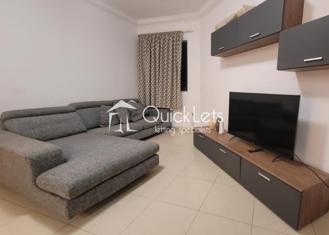 Rooms in Sliema - Image 5